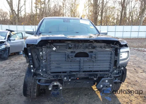 2018 GMC Sierra 1500 Denali z USA, uszkodzony, nr VIN 3GTU2PEC3JG237263